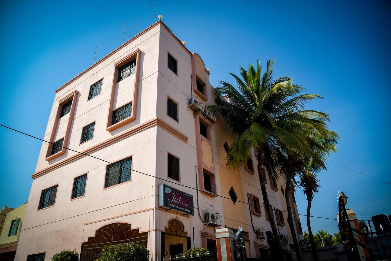 Hotel Jeet Paradise Phaltan Exterior photo